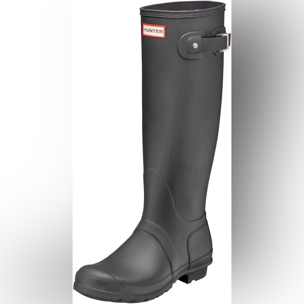Black Hunter boots for the season!